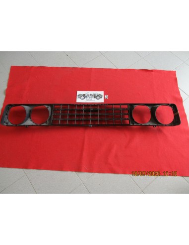 4438372 griglia mascherina fiat 132 -  Az Ricambi  Sei alla ricerca di ricambi per la tua auto d’epoca?