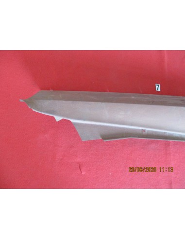 4076220 tegolo parafango anteriore sx fiat 1100 -  Az Ricambi  Sei alla ricerca di ricambi per la tua auto d’epoca?