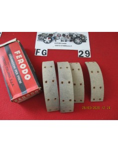 1020084 kit serie ferodo ganasce freno ford rk1250 -  Az Ricambi  Sei alla ricerca di ricambi per la tua auto d’epoca?