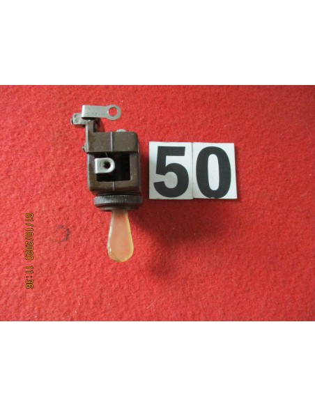 interruttore frecce fiat 1100 103 topolino belvedere -  Az Ricambi  Sei alla ricerca di ricambi per la tua auto d’epoca?