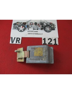 Cerniera porta posteriore renault trafic -  Az Ricambi  Sei alla ricerca di ricambi per la tua auto d’epoca?