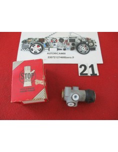 Rs5954 partitore correttore di frenata renault r12 r15 r17 -  Az Ricambi  Sei alla ricerca di ricambi per la tua auto d’epoca? 2