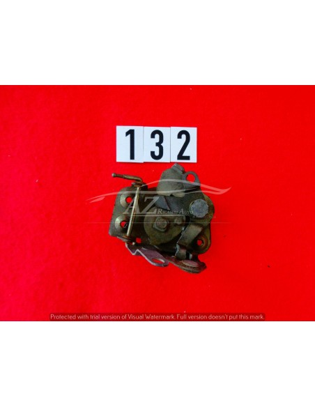 Serratura porta fiat 131 dx -  Az Ricambi  Sei alla ricerca di ricambi per la tua auto d’epoca?