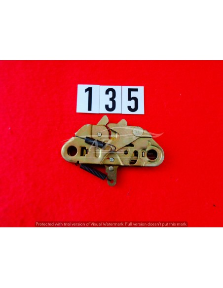 serratura cofano anteriore fiat 126 -  Az Ricambi  Sei alla ricerca di ricambi per la tua auto d’epoca?