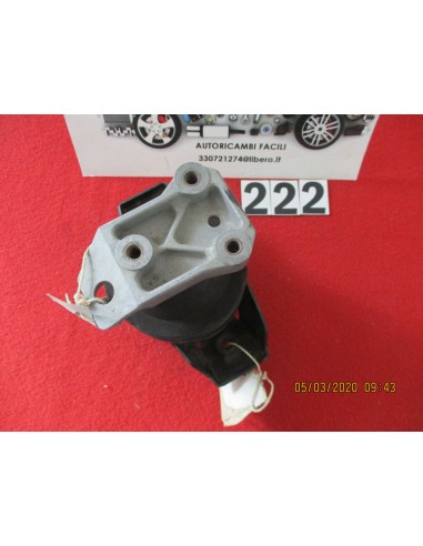 17690 supporto motore engime support volkswagen passat 88- -  Az Ricambi  Sei alla ricerca di ricambi per la tua auto d’epoca?