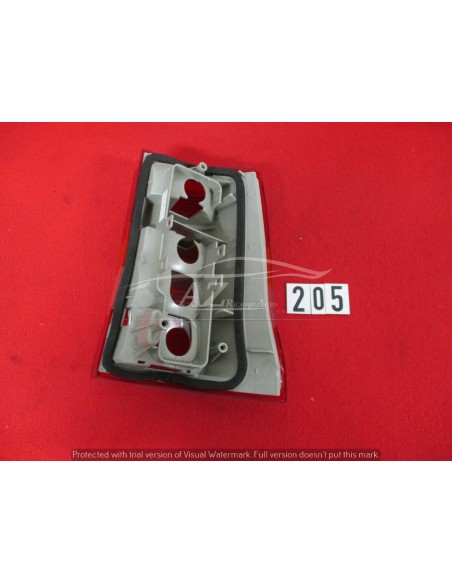 fanale posteriore dx opel astra van 91-99 -  Az Ricambi  Sei alla ricerca di ricambi per la tua auto d’epoca?