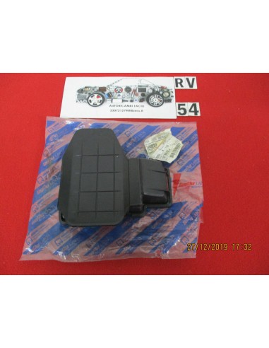 46402272 riparo coperchio cambio lancia thema kappa -  Az Ricambi  Sei alla ricerca di ricambi per la tua auto d’epoca?