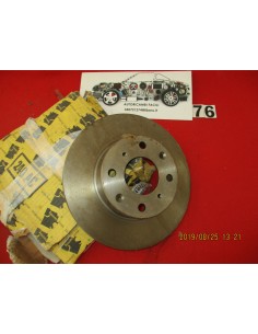 Df1807 coppia dischi freno anteriori per rover 200 400 90- -  Az Ricambi  Sei alla ricerca di ricambi per la tua auto d’epoca?