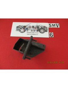 Staffa supporto motore fiat panda 30 -  Az Ricambi  Sei alla ricerca di ricambi per la tua auto d’epoca?