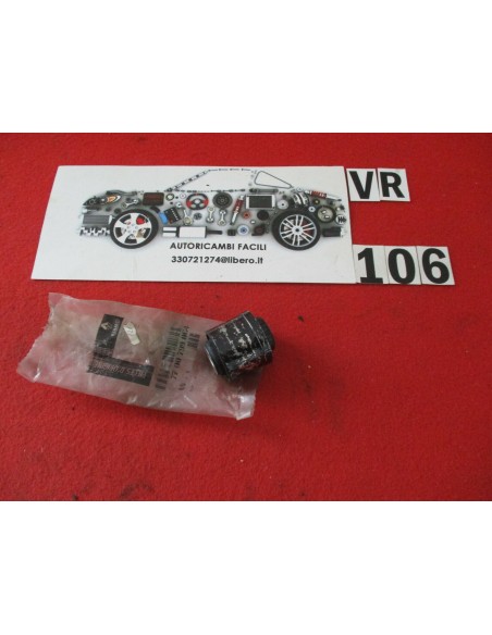 7700799064 supporto silt block braccio oscillante renault clio -  Az Ricambi  Sei alla ricerca di ricambi per la tua auto d’e...
