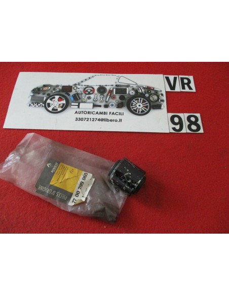 7700799065 silent block boccola braccio renault clio -  Az Ricambi  Sei alla ricerca di ricambi per la tua auto d’epoca?