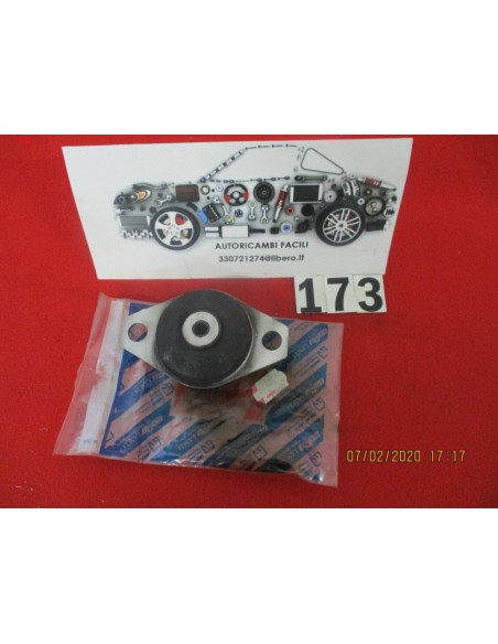 7613886 supporto motore fiat regata -  Az Ricambi  Sei alla ricerca di ricambi per la tua auto d’epoca?