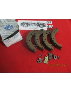 5849 ganasce freno posteriore brake shoes ford fiesta curier 90- -  Az Ricambi  Sei alla ricerca di ricambi per la tua auto d...