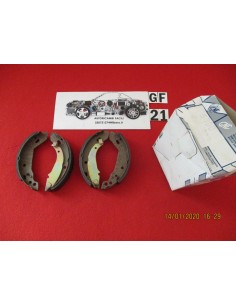 5700 ganasce freno brake shoes posteriore peugeot 205 -  Az Ricambi  Sei alla ricerca di ricambi per la tua auto d’epoca?