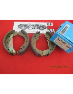 Av7399 ganasce freno brake shoes opel astra 1.4 1.6 1.7 91 -  Az Ricambi  Sei alla ricerca di ricambi per la tua auto d’epoca?
