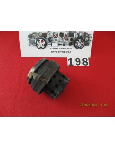 1h0199611 supporto motore support volkswagen golf iii -  Az Ricambi  Sei alla ricerca di ricambi per la tua auto d’epoca?