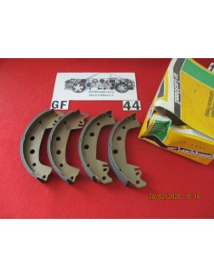 Ls1141 ganasce freno brake shoes renault r4 r5 peugeot 204 304 -  Az Ricambi  Sei alla ricerca di ricambi per la tua auto d’e...