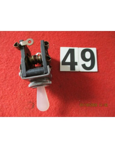 interruttore luci fiat 1100 103 musone topolino belvedere -  Az Ricambi  Sei alla ricerca di ricambi per la tua auto d’epoca?