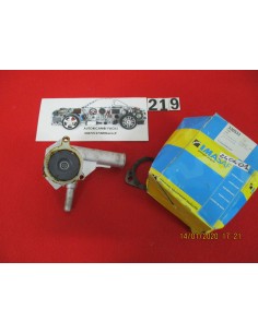 330533 pompa acqua water pump ford fiesta 1.0 1.1 87-91 -  Az Ricambi  Sei alla ricerca di ricambi per la tua auto d’epoca? 2
