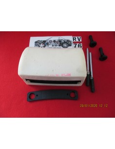 46998589 appoggiatesta sedile anteriore lancia kappa -  Az Ricambi  Sei alla ricerca di ricambi per la tua auto d’epoca? 2