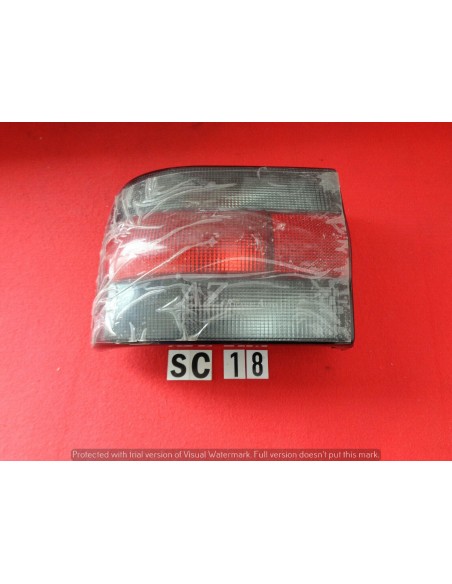 fanale posteriore 7700815979 sx renault r19 -  Az Ricambi  Sei alla ricerca di ricambi per la tua auto d’epoca?