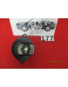 82405462 supporto motore sx lancia thema fiat croma alfa-romeo 164 -  Az Ricambi  Sei alla ricerca di ricambi per la tua auto... 2
