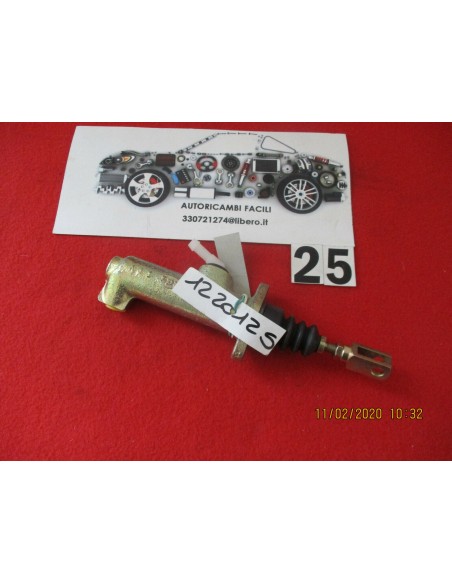 122012s fo185s pompa frizione alfa-romeo giulietta alfetta 75 gtv master cylinde -  Az Ricambi  Sei alla ricerca di ricambi p...