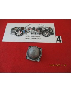 Tappo introduzione olio fiat autocarro om trattori -  Az Ricambi  Sei alla ricerca di ricambi per la tua auto d’epoca? 2