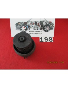 1h0199611 supporto motore support volkswagen golf iii -  Az Ricambi  Sei alla ricerca di ricambi per la tua auto d’epoca? 2