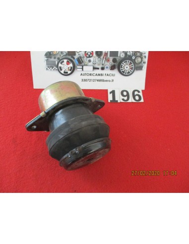 1h0199611 supporto motore engine support volkswagen golf iii -  Az Ricambi  Sei alla ricerca di ricambi per la tua auto d’epoca?