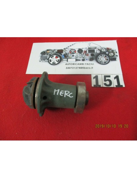 pa0132 pompa acqua mercedes w114 230.6 250 2.8 w115 200 water pump -  Az Ricambi  Sei alla ricerca di ricambi per la tua auto...
