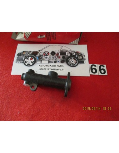 s5788-4 pompa freno renault r4 brake master cylinder -  Az Ricambi  Sei alla ricerca di ricambi per la tua auto d’epoca?