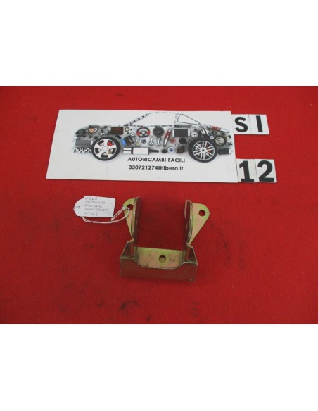 554221121 supporto staffa motore innocenti mini -  Az Ricambi  Sei alla ricerca di ricambi per la tua auto d’epoca?