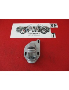 390017 4322578 supporto rinvio sterzo fiat 126 500 l r -  Az Ricambi  Sei alla ricerca di ricambi per la tua auto d’epoca?