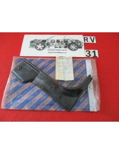 5982731 rivestimento montante anteriore sx lancia y10 -  Az Ricambi  Sei alla ricerca di ricambi per la tua auto d’epoca? 2