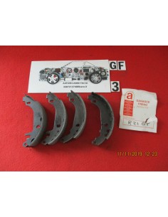 ganasce freno renault r21 brake shoes -  Az Ricambi  Sei alla ricerca di ricambi per la tua auto d’epoca? 2