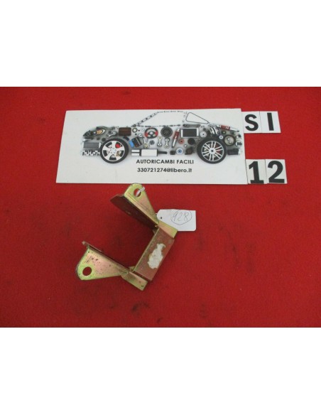 554221121 supporto staffa motore innocenti mini -  Az Ricambi  Sei alla ricerca di ricambi per la tua auto d’epoca?