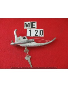 maniglia porta 80/17 per fiat 600 con segni del tempo -  Az Ricambi  Sei alla ricerca di ricambi per la tua auto d’epoca?