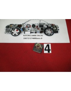 14784718 catarifrangente luce portiera lancia beta carello -  Az Ricambi  Sei alla ricerca di ricambi per la tua auto d’epoca? 2