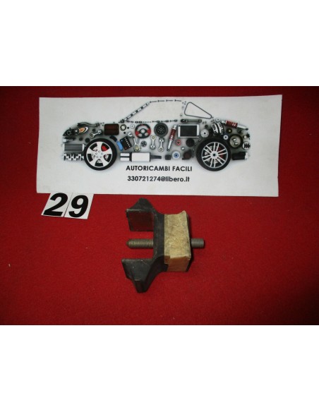 5234 supporto motore dx peugeot 205 309 -88 engine support -  Az Ricambi  Sei alla ricerca di ricambi per la tua auto d’epoca?
