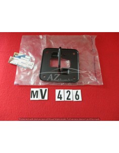 1343612 gancio cofano anteriore ford fiesta -  Az Ricambi  Sei alla ricerca di ricambi per la tua auto d’epoca?