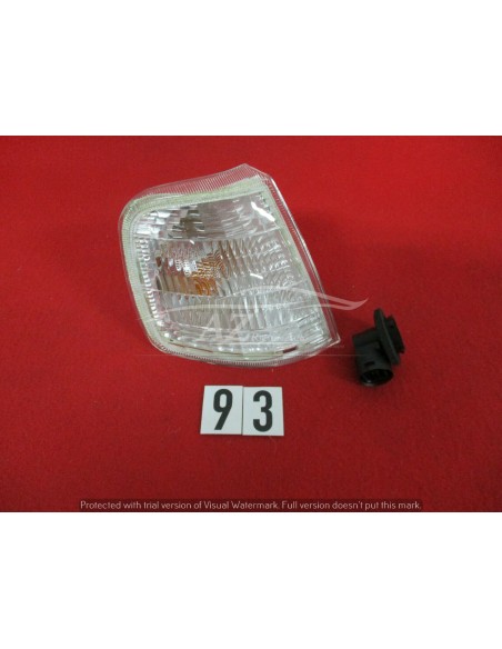 fanalino fanale anteriore dx peugeot 405 -  Az Ricambi  Sei alla ricerca di ricambi per la tua auto d’epoca?