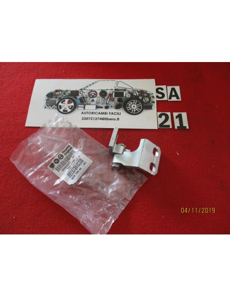 50539268 cerniera porta sx fiat 500 x -  Az Ricambi  Sei alla ricerca di ricambi per la tua auto d’epoca?