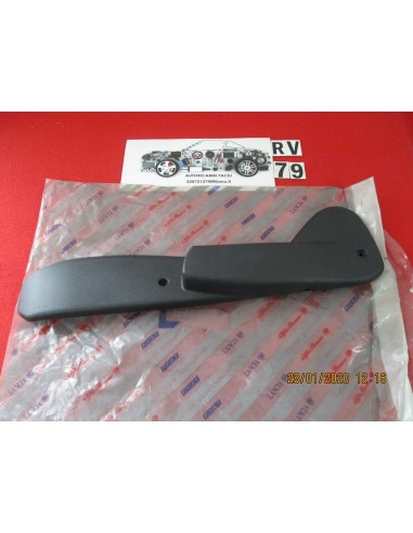 60809852 rivestimento sedile anteriore lancia delta 94-99 -  Az Ricambi  Sei alla ricerca di ricambi per la tua auto d’epoca?