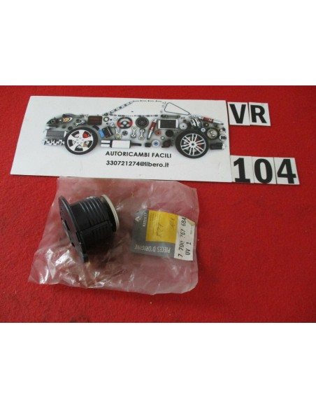 7700767684 supporto braccio oscillante renault r25 r21 -  Az Ricambi  Sei alla ricerca di ricambi per la tua auto d’epoca?