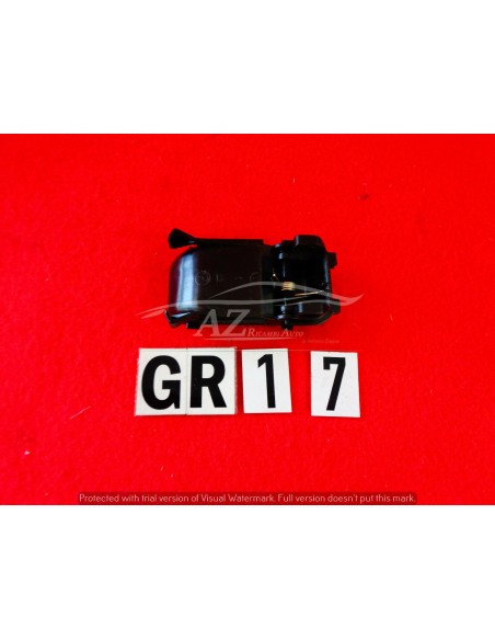 4475765 maniglia apriporta fiat ritmo -  Az Ricambi  Sei alla ricerca di ricambi per la tua auto d’epoca?