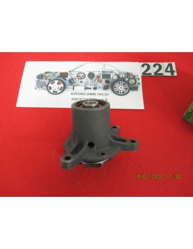 330132 10569 pompa acqua water pump mercedes 209d -  Az Ricambi  Sei alla ricerca di ricambi per la tua auto d’epoca?