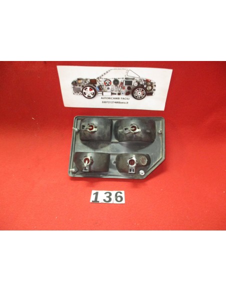 Fanale posteriore dx fiat 128 cl tail light -  Az Ricambi  Sei alla ricerca di ricambi per la tua auto d’epoca?