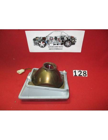 13608 13610 faro proiettore dx fiat 127 3â°serie siem -  Az Ricambi  Sei alla ricerca di ricambi per la tua auto d’epoca?