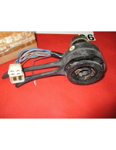 4267151 devioluci interruttore fiat cavis art. 70 -  Az Ricambi  Sei alla ricerca di ricambi per la tua auto d’epoca?